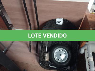 LOTE 206 - 01 CARRINHO DE MÃO(NOVO). (NO ESTADO) ATENÇÃO! FAZER A VISITAÇÃO ANTES DE ARREMATAR, NÃO SABEMOS SE FUNCIONA. LEILÃO NÃO TEM GARANTIA E NEM DEVOLUÇÃO, SUJEITO A POSSÍVEIS AVARIAS VISÍVEIS/OCULTAS E/OU AUSÊNCIA DE COMPONENTES.