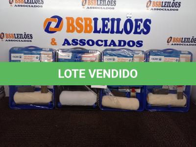 LOTE 144 - 04 KITS DE PINTURA MULTIUSO MARCA TIGRE(NOVO). (NO ESTADO) ATENÇÃO! FAZER A VISITAÇÃO ANTES DE ARREMATAR, NÃO SABEMOS SE FUNCIONA. LEILÃO NÃO TEM GARANTIA E NEM DEVOLUÇÃO, SUJEITO A POSSÍVEIS AVARIAS VISÍVEIS/OCULTAS E/OU AUSÊNCIA DE COMPONENTES.
