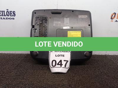 LOTE 047 - 01 PROJETOR MULTIMIDIA MARCA SONY. (NO ESTADO) ATENÇÃO! FAZER A VISITAÇÃO ANTES DE ARREMATAR, NÃO SABEMOS SE FUNCIONA. LEILÃO NÃO TEM GARANTIA E NEM DEVOLUÇÃO, SUJEITO A POSSÍVEIS AVARIAS VISÍVEIS/OCULTAS E/OU AUSÊNCIA DE COMPONENTES.