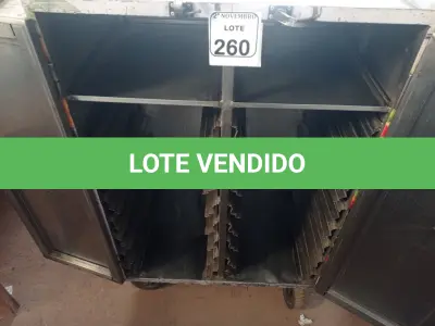 LOTE 260 - 01 CARRINHO P/FRIOS 02 PORTAS EM INOX. (NO ESTADO) ATENÇÃO! FAZER A VISITAÇÃO ANTES DE ARREMATAR, NÃO SABEMOS SE FUNCIONA. LEILÃO NÃO TEM GARANTIA E NEM DEVOLUÇÃO, SUJEITO A POSSÍVEIS AVARIAS VISÍVEIS/OCULTAS E/OU AUSÊNCIA DE COMPONENTES.