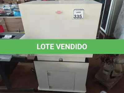 LOTE 335 - 01 ESTERILIZADOR MARCA DI CONSTAN. (NO ESTADO) ATENÇÃO! FAZER A VISITAÇÃO ANTES DE ARREMATAR, NÃO SABEMOS SE FUNCIONA. LEILÃO NÃO TEM GARANTIA E NEM DEVOLUÇÃO, SUJEITO A POSSÍVEIS AVARIAS VISÍVEIS/OCULTAS E/OU AUSÊNCIA DE COMPONENTES.