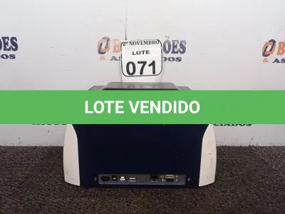 LOTE 071 - 01 IMPRESSORA DE CARTÃO PVC CRACHÁ MARCA IITA. (NO ESTADO) ATENÇÃO! FAZER A VISITAÇÃO ANTES DE ARREMATAR, NÃO SABEMOS SE FUNCIONA. LEILÃO NÃO TEM GARANTIA E NEM DEVOLUÇÃO, SUJEITO A POSSÍVEIS AVARIAS VISÍVEIS/OCULTAS E/OU AUSÊNCIA DE COMPONENTES.