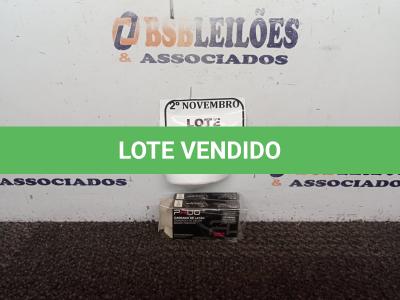 LOTE 036 - 02 CADEADOS DE LATÃO MARCA PADO(NOVO). (NO ESTADO) ATENÇÃO! FAZER A VISITAÇÃO ANTES DE ARREMATAR, NÃO SABEMOS SE FUNCIONA. LEILÃO NÃO TEM GARANTIA E NEM DEVOLUÇÃO, SUJEITO A POSSÍVEIS AVARIAS VISÍVEIS/OCULTAS E/OU AUSÊNCIA DE COMPONENTES.
