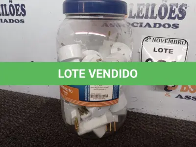 LOTE 038 - 01 POTE COM VÁRIOS PLUGS DE TOMADAS MODELOS DIVERSOS(NOVO). (NO ESTADO) ATENÇÃO! FAZER A VISITAÇÃO ANTES DE ARREMATAR, NÃO SABEMOS SE FUNCIONA. LEILÃO NÃO TEM GARANTIA E NEM DEVOLUÇÃO, SUJEITO A POSSÍVEIS AVARIAS VISÍVEIS/OCULTAS E/OU AUSÊNCIA DE COMPONENTES.