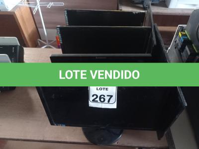 LOTE 267 - 06 MONITORES LCD MARCAS E MODELOS DIVERSOS. (NO ESTADO) ATENÇÃO! FAZER A VISITAÇÃO ANTES DE ARREMATAR, NÃO SABEMOS SE FUNCIONA. LEILÃO NÃO TEM GARANTIA E NEM DEVOLUÇÃO, SUJEITO A POSSÍVEIS AVARIAS VISÍVEIS/OCULTAS E/OU AUSÊNCIA DE COMPONENTES.