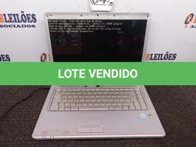 LOTE 042 - 01 NOTEBOOK MARCA DELL. (NO ESTADO) ATENÇÃO! FAZER A VISITAÇÃO ANTES DE ARREMATAR, NÃO SABEMOS SE FUNCIONA. LEILÃO NÃO TEM GARANTIA E NEM DEVOLUÇÃO, SUJEITO A POSSÍVEIS AVARIAS VISÍVEIS/OCULTAS E/OU AUSÊNCIA DE COMPONENTES.