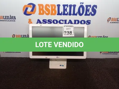 LOTE 238 - 01 ALL IN ONE MARCA LG. (NO ESTADO) ATENÇÃO! FAZER A VISITAÇÃO ANTES DE ARREMATAR, NÃO SABEMOS SE FUNCIONA. LEILÃO NÃO TEM GARANTIA E NEM DEVOLUÇÃO, SUJEITO A POSSÍVEIS AVARIAS VISÍVEIS/OCULTAS E/OU AUSÊNCIA DE COMPONENTES.