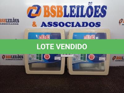 LOTE 133 - 02 ARMÁRIOS P/BANHEIRO MARCA HERC(NOVO). (NO ESTADO) ATENÇÃO! FAZER A VISITAÇÃO ANTES DE ARREMATAR, NÃO SABEMOS SE FUNCIONA. LEILÃO NÃO TEM GARANTIA E NEM DEVOLUÇÃO, SUJEITO A POSSÍVEIS AVARIAS VISÍVEIS/OCULTAS E/OU AUSÊNCIA DE COMPONENTES.