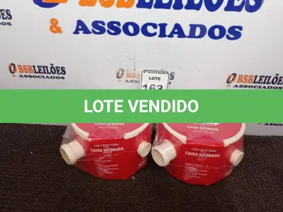LOTE 163 - 02 CAIXAS SIFONADAS MARCA KRONA(NOVO). (NO ESTADO) ATENÇÃO! FAZER A VISITAÇÃO ANTES DE ARREMATAR, NÃO SABEMOS SE FUNCIONA. LEILÃO NÃO TEM GARANTIA E NEM DEVOLUÇÃO, SUJEITO A POSSÍVEIS AVARIAS VISÍVEIS/OCULTAS E/OU AUSÊNCIA DE COMPONENTES.