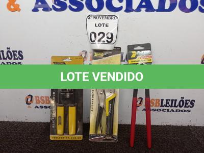 LOTE 029 - 01 ALICATE DE PRESSÃO 10, 01 TORQUE ARMADOR E 01 ALICATE CRIMPADOR RJ45 MARCA FERTAK(NOVO). (NO ESTADO) ATENÇÃO! FAZER A VISITAÇÃO ANTES DE ARREMATAR, NÃO SABEMOS SE FUNCIONA. LEILÃO NÃO TEM GARANTIA E NEM DEVOLUÇÃO, SUJEITO A POSSÍVEIS AVARIAS VISÍVEIS/OCULTAS E/OU AUSÊNCIA DE COMPONENTES.