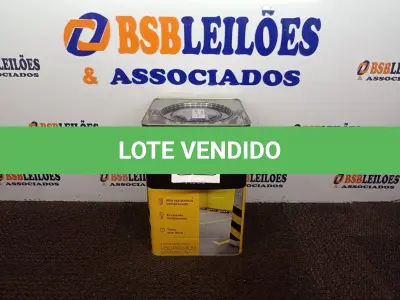 LOTE 277 - 01 LATA DE TINTA PARA PISO CINZA FOSCO ESCURO MARCA SUVINIL 18L(NOVO). (NO ESTADO) ATENÇÃO! FAZER A VISITAÇÃO ANTES DE ARREMATAR, NÃO SABEMOS SE FUNCIONA. LEILÃO NÃO TEM GARANTIA E NEM DEVOLUÇÃO, SUJEITO A POSSÍVEIS AVARIAS VISÍVEIS/OCULTAS E/OU AUSÊNCIA DE COMPONENTES.