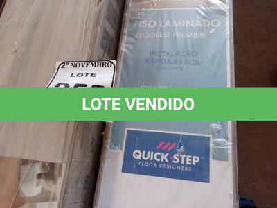 LOTE 255 - 07 CAIXAS DE PISOS LAMINADOS MARCAS E MODELOS DIVERSOS.  (NO ESTADO) ATENÇÃO! FAZER A VISITAÇÃO ANTES DE ARREMATAR, NÃO SABEMOS SE FUNCIONA. LEILÃO NÃO TEM GARANTIA E NEM DEVOLUÇÃO, SUJEITO A POSSÍVEIS AVARIAS VISÍVEIS/OCULTAS E/OU AUSÊNCIA DE COMPONENTES.