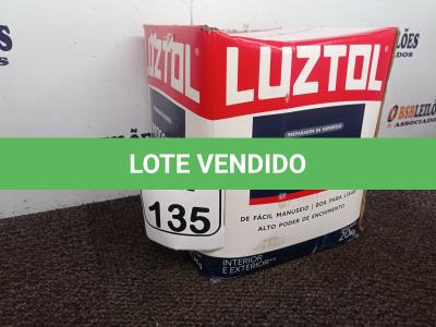 LOTE 135 - 01 MASSA CORRIDA MARCA LUZTOL 20KG(NOVO). (NO ESTADO) ATENÇÃO! FAZER A VISITAÇÃO ANTES DE ARREMATAR, NÃO SABEMOS SE FUNCIONA. LEILÃO NÃO TEM GARANTIA E NEM DEVOLUÇÃO, SUJEITO A POSSÍVEIS AVARIAS VISÍVEIS/OCULTAS E/OU AUSÊNCIA DE COMPONENTES.