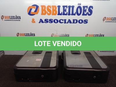 LOTE 122 - 02 PROJETORES MULTIMIDIA MARCA DIEBOLD. (NO ESTADO) ATENÇÃO! FAZER A VISITAÇÃO ANTES DE ARREMATAR, NÃO SABEMOS SE FUNCIONA. LEILÃO NÃO TEM GARANTIA E NEM DEVOLUÇÃO, SUJEITO A POSSÍVEIS AVARIAS VISÍVEIS/OCULTAS E/OU AUSÊNCIA DE COMPONENTES.