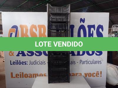 LOTE 033 - 10 CESTAS ORGANIZADORAS DE PLÁSTICO (NOVO). (NO ESTADO) ATENÇÃO! FAZER A VISITAÇÃO ANTES DE ARREMATAR, NÃO SABEMOS SE FUNCIONA. LEILÃO NÃO TEM GARANTIA E NEM DEVOLUÇÃO, SUJEITO A POSSÍVEIS AVARIAS VISÍVEIS/OCULTAS E/OU AUSÊNCIA DE COMPONENTES.