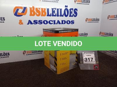 LOTE 317 - 01 LATA DE TINTA PARA PISO CINZA FOSCO ESCURO MARCA SUVINIL 18L(NOVO). (NO ESTADO) ATENÇÃO! FAZER A VISITAÇÃO ANTES DE ARREMATAR, NÃO SABEMOS SE FUNCIONA. LEILÃO NÃO TEM GARANTIA E NEM DEVOLUÇÃO, SUJEITO A POSSÍVEIS AVARIAS VISÍVEIS/OCULTAS E/OU AUSÊNCIA DE COMPONENTES.