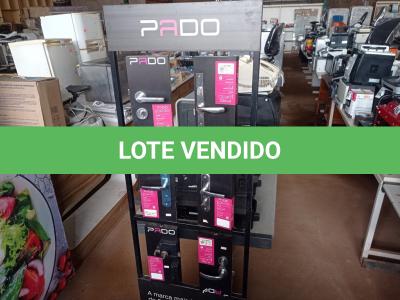 LOTE 031 - 01 EXPOSITOR DE FECHADURAS COM 06 FECHADURAS MARCA PADO. (NO ESTADO) ATENÇÃO! FAZER A VISITAÇÃO ANTES DE ARREMATAR, NÃO SABEMOS SE FUNCIONA. LEILÃO NÃO TEM GARANTIA E NEM DEVOLUÇÃO, SUJEITO A POSSÍVEIS AVARIAS VISÍVEIS/OCULTAS E/OU AUSÊNCIA DE COMPONENTES.