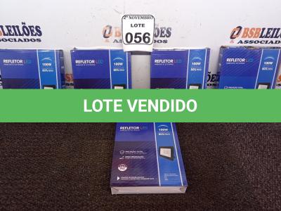 LOTE 056 - 05 REFLETORES LED AMBIENTE EXTERNO 100W(NOVO). (NO ESTADO) ATENÇÃO! FAZER A VISITAÇÃO ANTES DE ARREMATAR, NÃO SABEMOS SE FUNCIONA. LEILÃO NÃO TEM GARANTIA E NEM DEVOLUÇÃO, SUJEITO A POSSÍVEIS AVARIAS VISÍVEIS/OCULTAS E/OU AUSÊNCIA DE COMPONENTES.