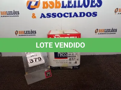 LOTE 379 - 01 MASSA CORRIDA MARCA LUZTOL 20KG(NOVO). (NO ESTADO) ATENÇÃO! FAZER A VISITAÇÃO ANTES DE ARREMATAR, NÃO SABEMOS SE FUNCIONA. LEILÃO NÃO TEM GARANTIA E NEM DEVOLUÇÃO, SUJEITO A POSSÍVEIS AVARIAS VISÍVEIS/OCULTAS E/OU AUSÊNCIA DE COMPONENTES.