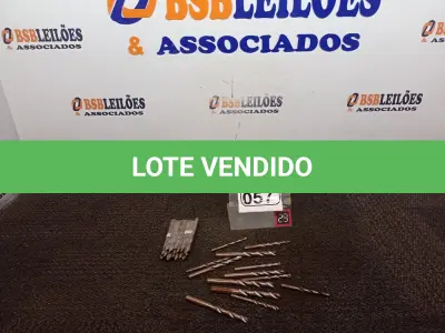 LOTE 057 - 01 LOTE C/APROXIMADAMENTE 20 BROCAS MODELOS DIVERSOS. (NO ESTADO) ATENÇÃO! FAZER A VISITAÇÃO ANTES DE ARREMATAR, NÃO SABEMOS SE FUNCIONA. LEILÃO NÃO TEM GARANTIA E NEM DEVOLUÇÃO, SUJEITO A POSSÍVEIS AVARIAS VISÍVEIS/OCULTAS E/OU AUSÊNCIA DE COMPONENTES.