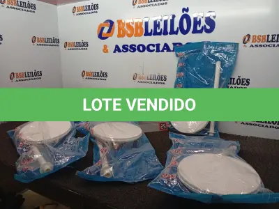 LOTE 402 - 05 CHUVEIROS DE PLÁSTICO MARCA HERC(NOVO) (NO ESTADO) ATENÇÃO! FAZER A VISITAÇÃO ANTES DE ARREMATAR, NÃO SABEMOS SE FUNCIONA. LEILÃO NÃO TEM GARANTIA E NEM DEVOLUÇÃO, SUJEITO A POSSÍVEIS AVARIAS VISÍVEIS/OCULTAS E/OU AUSÊNCIA DE COMPONENTES.