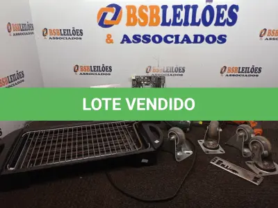 LOTE 082 - 01 CHURRASQUEIRA ELÉTRICA 01 FURADEIRA 01 PLACA MÃE 01 CAIXINHA DE SOM E 04 RODINHAS C/SUPORTES. (NO ESTADO) ATENÇÃO! FAZER A VISITAÇÃO ANTES DE ARREMATAR, NÃO SABEMOS SE FUNCIONA. LEILÃO NÃO TEM GARANTIA E NEM DEVOLUÇÃO, SUJEITO A POSSÍVEIS AVARIAS VISÍVEIS/OCULTAS E/OU AUSÊNCIA DE COMPONENTES.