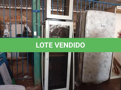 LOTE 435 - 02 RACKS DE FERRO. (NO ESTADO) ATENÇÃO! FAZER A VISITAÇÃO ANTES DE ARREMATAR, NÃO SABEMOS SE FUNCIONA. LEILÃO NÃO TEM GARANTIA E NEM DEVOLUÇÃO, SUJEITO A POSSÍVEIS AVARIAS VISÍVEIS/OCULTAS E/OU AUSÊNCIA DE COMPONENTES.