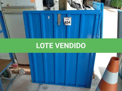 LOTE 454 - 02 PORTAS NA COR AZUL MEDINDO 1,00X16 COMPRIMENTO, 98 DE LARGURA.NA COR AZUL. (NO ESTADO) ATENÇÃO! FAZER A VISITAÇÃO ANTES DE ARREMATAR, NÃO SABEMOS SE FUNCIONA. LEILÃO NÃO TEM GARANTIA E NEM DEVOLUÇÃO, SUJEITO A POSSÍVEIS AVARIAS VISÍVEIS/OCULTAS E/OU AUSÊNCIA DE COMPONENTES.
