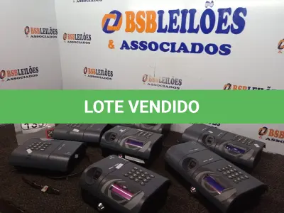 LOTE 135 - 07 RELÓGIOS DE PONTO C/LEITOR BIOMÉTRICO MARCAS E MODELOS DIVERSOS. (NO ESTADO) ATENÇÃO! FAZER A VISITAÇÃO ANTES DE ARREMATAR, NÃO SABEMOS SE FUNCIONA. LEILÃO NÃO TEM GARANTIA E NEM DEVOLUÇÃO, SUJEITO A POSSÍVEIS AVARIAS VISÍVEIS/OCULTAS E/OU AUSÊNCIA DE COMPONENTES.