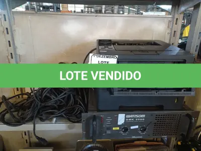 LOTE 124 - 01 IMPRESSORA MARCA BROTHER, 01 AMPLIFICADOR MARCA WATTSOM MODELO WBQ3000 E CABOS DIVERSOS. (NO ESTADO) ATENÇÃO! FAZER A VISITAÇÃO ANTES DE ARREMATAR, NÃO SABEMOS SE FUNCIONA. LEILÃO NÃO TEM GARANTIA E NEM DEVOLUÇÃO, SUJEITO A POSSÍVEIS AVARIAS VISÍVEIS/OCULTAS E/OU AUSÊNCIA DE COMPONENTES.