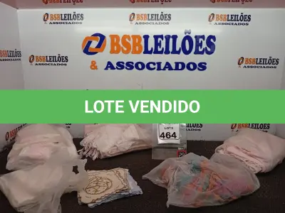 LOTE 464 - 01 COBRE LEITO, 01 COLCHA E 03 FRONHAS BORDADOS NA COR ROSA. 01 LENÇOL C/03 FRONHAS BORDADOS NA COR ROSA. 01 CAMINHO DE MESA EM LINHO NA COR BRANCA. 06 JOGOS AMERICANOS RENDA FILE C/ 06 GUARDANAPOS C/ BORDADO PEQUENO. 06 PORTAS TAÇAS E 06 GUARDANAPOS. (NO ESTADO) ATENÇÃO! FAZER A VISITAÇÃO ANTES DE ARREMATAR, NÃO SABEMOS SE FUNCIONA. LEILÃO NÃO TEM GARANTIA E NEM DEVOLUÇÃO, SUJEITO A POSSÍVEIS AVARIAS VISÍVEIS/OCULTAS E/OU AUSÊNCIA DE COMPONENTES.