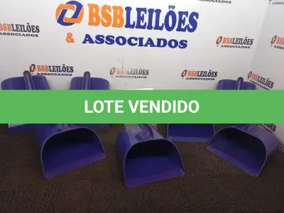 LOTE 352 - 07 PÁS COLETORAS MULTIUSO MARCA METASUL(NOVO). (NO ESTADO) ATENÇÃO! FAZER A VISITAÇÃO ANTES DE ARREMATAR, NÃO SABEMOS SE FUNCIONA. LEILÃO NÃO TEM GARANTIA E NEM DEVOLUÇÃO, SUJEITO A POSSÍVEIS AVARIAS VISÍVEIS/OCULTAS E/OU AUSÊNCIA DE COMPONENTES.