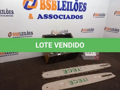 LOTE 157 - 01 CAIXA DE MADEIRA C/DIVERSAS ARGOLAS DE FERRO E 02 SABRES DE MOTOSERRA. (NO ESTADO) ATENÇÃO! FAZER A VISITAÇÃO ANTES DE ARREMATAR, NÃO SABEMOS SE FUNCIONA. LEILÃO NÃO TEM GARANTIA E NEM DEVOLUÇÃO, SUJEITO A POSSÍVEIS AVARIAS VISÍVEIS/OCULTAS E/OU AUSÊNCIA DE COMPONENTES.