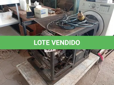 LOTE 437 - 01 GERADOR A DIESEL C/AVARIAS. (NO ESTADO) ATENÇÃO! FAZER A VISITAÇÃO ANTES DE ARREMATAR, NÃO SABEMOS SE FUNCIONA. LEILÃO NÃO TEM GARANTIA E NEM DEVOLUÇÃO, SUJEITO A POSSÍVEIS AVARIAS VISÍVEIS/OCULTAS E/OU AUSÊNCIA DE COMPONENTES.