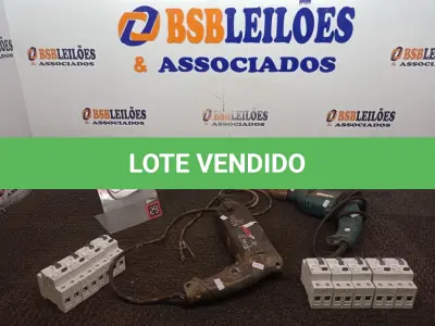 LOTE 159 - 01 MARTELETE MARCA BOSCH, 01 FURADEIRA E 09 DISJUNTORES BIPOLAR 25 AMPERES. (NO ESTADO) ATENÇÃO! FAZER A VISITAÇÃO ANTES DE ARREMATAR, NÃO SABEMOS SE FUNCIONA. LEILÃO NÃO TEM GARANTIA E NEM DEVOLUÇÃO, SUJEITO A POSSÍVEIS AVARIAS VISÍVEIS/OCULTAS E/OU AUSÊNCIA DE COMPONENTES.