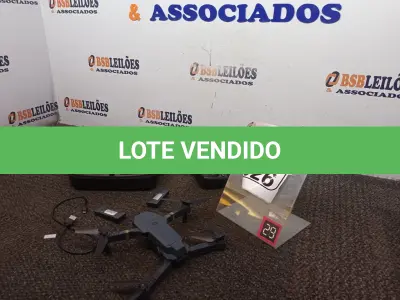 LOTE 026 - 01 DRONE. (NO ESTADO) ATENÇÃO! FAZER A VISITAÇÃO ANTES DE ARREMATAR, NÃO SABEMOS SE FUNCIONA. LEILÃO NÃO TEM GARANTIA E NEM DEVOLUÇÃO, SUJEITO A POSSÍVEIS AVARIAS VISÍVEIS/OCULTAS E/OU AUSÊNCIA DE COMPONENTES.