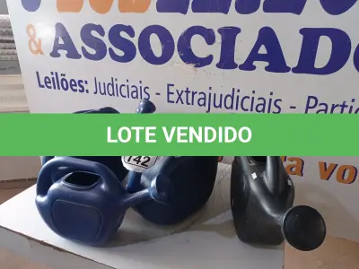 LOTE 142 - 06 REGADORES. (NO ESTADO) ATENÇÃO! FAZER A VISITAÇÃO ANTES DE ARREMATAR, NÃO SABEMOS SE FUNCIONA. LEILÃO NÃO TEM GARANTIA E NEM DEVOLUÇÃO, SUJEITO A POSSÍVEIS AVARIAS VISÍVEIS/OCULTAS E/OU AUSÊNCIA DE COMPONENTES.