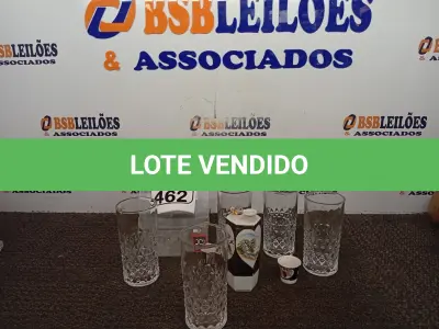 LOTE 462 - 05 COPOS DE VIDRO. (NO ESTADO) ATENÇÃO! FAZER A VISITAÇÃO ANTES DE ARREMATAR, NÃO SABEMOS SE FUNCIONA. LEILÃO NÃO TEM GARANTIA E NEM DEVOLUÇÃO, SUJEITO A POSSÍVEIS AVARIAS VISÍVEIS/OCULTAS E/OU AUSÊNCIA DE COMPONENTES.