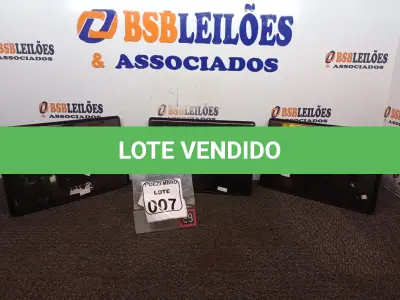 LOTE 007 - 03 NETBOOKS MARCA POSITIVO P/RETIRADA DE PEÇAS. (NO ESTADO) ATENÇÃO! FAZER A VISITAÇÃO ANTES DE ARREMATAR, NÃO SABEMOS SE FUNCIONA. LEILÃO NÃO TEM GARANTIA E NEM DEVOLUÇÃO, SUJEITO A POSSÍVEIS AVARIAS VISÍVEIS/OCULTAS E/OU AUSÊNCIA DE COMPONENTES.