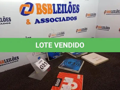 LOTE 031 - 05 FITAS ANTIGAS. (NO ESTADO) ATENÇÃO! FAZER A VISITAÇÃO ANTES DE ARREMATAR, NÃO SABEMOS SE FUNCIONA. LEILÃO NÃO TEM GARANTIA E NEM DEVOLUÇÃO, SUJEITO A POSSÍVEIS AVARIAS VISÍVEIS/OCULTAS E/OU AUSÊNCIA DE COMPONENTES.