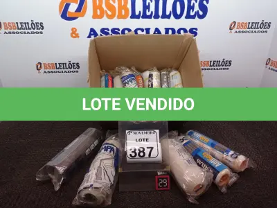 LOTE 387 - 01 LOTE C/APROXIMADAMENTE 13 ROLOS P/PINTURA MARCAS E MODELOS DIVERSOS(NOVO). (NO ESTADO) ATENÇÃO! FAZER A VISITAÇÃO ANTES DE ARREMATAR, NÃO SABEMOS SE FUNCIONA. LEILÃO NÃO TEM GARANTIA E NEM DEVOLUÇÃO, SUJEITO A POSSÍVEIS AVARIAS VISÍVEIS/OCULTAS E/OU AUSÊNCIA DE COMPONENTES.