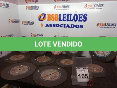 LOTE 105 - 10 DISCOS DE POLICORTE E 01 DISCO DE DESBASTE MARCAS E MODELOS DIVERSOS. (NO ESTADO) ATENÇÃO! FAZER A VISITAÇÃO ANTES DE ARREMATAR, NÃO SABEMOS SE FUNCIONA. LEILÃO NÃO TEM GARANTIA E NEM DEVOLUÇÃO, SUJEITO A POSSÍVEIS AVARIAS VISÍVEIS/OCULTAS E/OU AUSÊNCIA DE COMPONENTES.