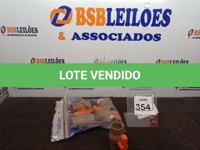 LOTE 354 - 05 REGISTROS ESFERAS DE PVC 40MM(NOVO). (NO ESTADO) ATENÇÃO! FAZER A VISITAÇÃO ANTES DE ARREMATAR, NÃO SABEMOS SE FUNCIONA. LEILÃO NÃO TEM GARANTIA E NEM DEVOLUÇÃO, SUJEITO A POSSÍVEIS AVARIAS VISÍVEIS/OCULTAS E/OU AUSÊNCIA DE COMPONENTES.