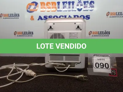 LOTE 090 - 01 PURIFICADOR DE ÁGUA MARCA ELECTROLUX. (NO ESTADO) ATENÇÃO! FAZER A VISITAÇÃO ANTES DE ARREMATAR, NÃO SABEMOS SE FUNCIONA. LEILÃO NÃO TEM GARANTIA E NEM DEVOLUÇÃO, SUJEITO A POSSÍVEIS AVARIAS VISÍVEIS/OCULTAS E/OU AUSÊNCIA DE COMPONENTES.
