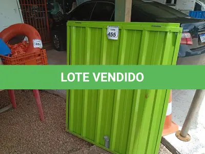 LOTE 455 - 02 PORTAS NA COR AZUL MEDINDO 1,00X16 COMPRIMENTO, 98 DE LARGURA NA COR VERDE. (NO ESTADO) ATENÇÃO! FAZER A VISITAÇÃO ANTES DE ARREMATAR, NÃO SABEMOS SE FUNCIONA. LEILÃO NÃO TEM GARANTIA E NEM DEVOLUÇÃO, SUJEITO A POSSÍVEIS AVARIAS VISÍVEIS/OCULTAS E/OU AUSÊNCIA DE COMPONENTES.