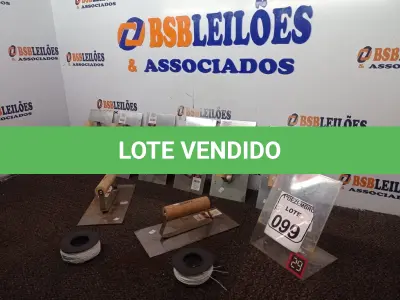 LOTE 099 - 08 DESEMPENADEIRAS LISAS E 02 LINHAS P/CONSTRUÇÃO (NO ESTADO) ATENÇÃO! FAZER A VISITAÇÃO ANTES DE ARREMATAR, NÃO SABEMOS SE FUNCIONA. LEILÃO NÃO TEM GARANTIA E NEM DEVOLUÇÃO, SUJEITO A POSSÍVEIS AVARIAS VISÍVEIS/OCULTAS E/OU AUSÊNCIA DE COMPONENTES.