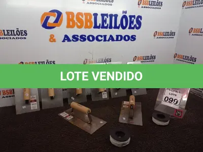 LOTE 099 - 08 DESEMPENADEIRAS LISAS E 02 LINHAS P/CONSTRUÇÃO (NO ESTADO) ATENÇÃO! FAZER A VISITAÇÃO ANTES DE ARREMATAR, NÃO SABEMOS SE FUNCIONA. LEILÃO NÃO TEM GARANTIA E NEM DEVOLUÇÃO, SUJEITO A POSSÍVEIS AVARIAS VISÍVEIS/OCULTAS E/OU AUSÊNCIA DE COMPONENTES.