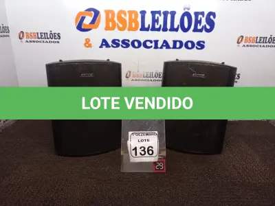 LOTE 136 - 02 CAIXAS DE SOM PASSIVA MARCA ONEAL. (NO ESTADO) ATENÇÃO! FAZER A VISITAÇÃO ANTES DE ARREMATAR, NÃO SABEMOS SE FUNCIONA. LEILÃO NÃO TEM GARANTIA E NEM DEVOLUÇÃO, SUJEITO A POSSÍVEIS AVARIAS VISÍVEIS/OCULTAS E/OU AUSÊNCIA DE COMPONENTES.