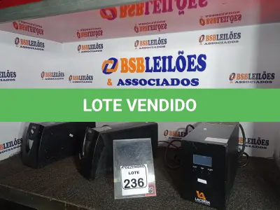 LOTE 236 - 03 NOBREAKS MARCAS E MODELOS DIVERSOS. (NO ESTADO) ATENÇÃO! FAZER A VISITAÇÃO ANTES DE ARREMATAR, NÃO SABEMOS SE FUNCIONA. LEILÃO NÃO TEM GARANTIA E NEM DEVOLUÇÃO, SUJEITO A POSSÍVEIS AVARIAS VISÍVEIS/OCULTAS E/OU AUSÊNCIA DE COMPONENTES.