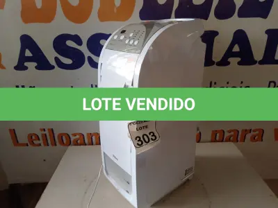LOTE 303 - 01 CLIMATIZADOR MARCA PHILIPS MODELO PCL1F 110V. (NO ESTADO) ATENÇÃO! FAZER A VISITAÇÃO ANTES DE ARREMATAR, NÃO SABEMOS SE FUNCIONA. LEILÃO NÃO TEM GARANTIA E NEM DEVOLUÇÃO, SUJEITO A POSSÍVEIS AVARIAS VISÍVEIS/OCULTAS E/OU AUSÊNCIA DE COMPONENTES.